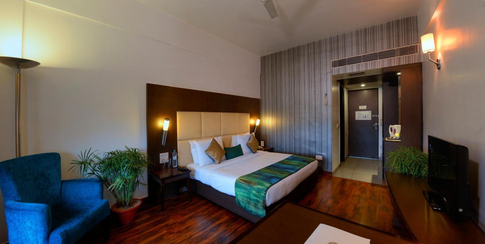Treehouse Hotel Club & Spa Dharuhera ภายนอก รูปภาพ